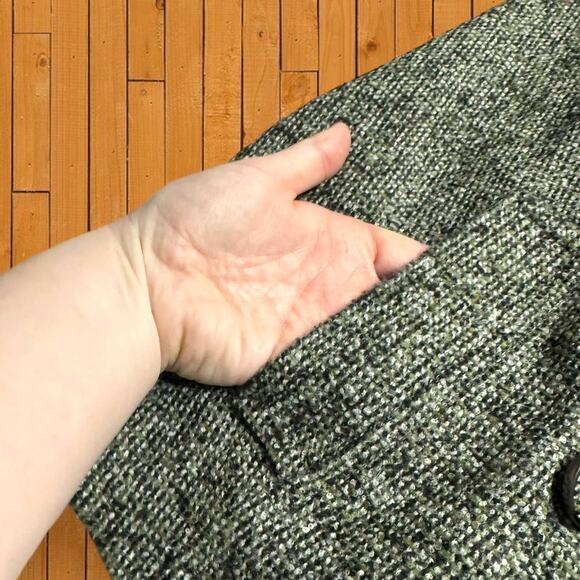 Talbots Green Gray Tweed Wool Blend Cropped Jacket Blazer Size 4 - Picture 7 of 9